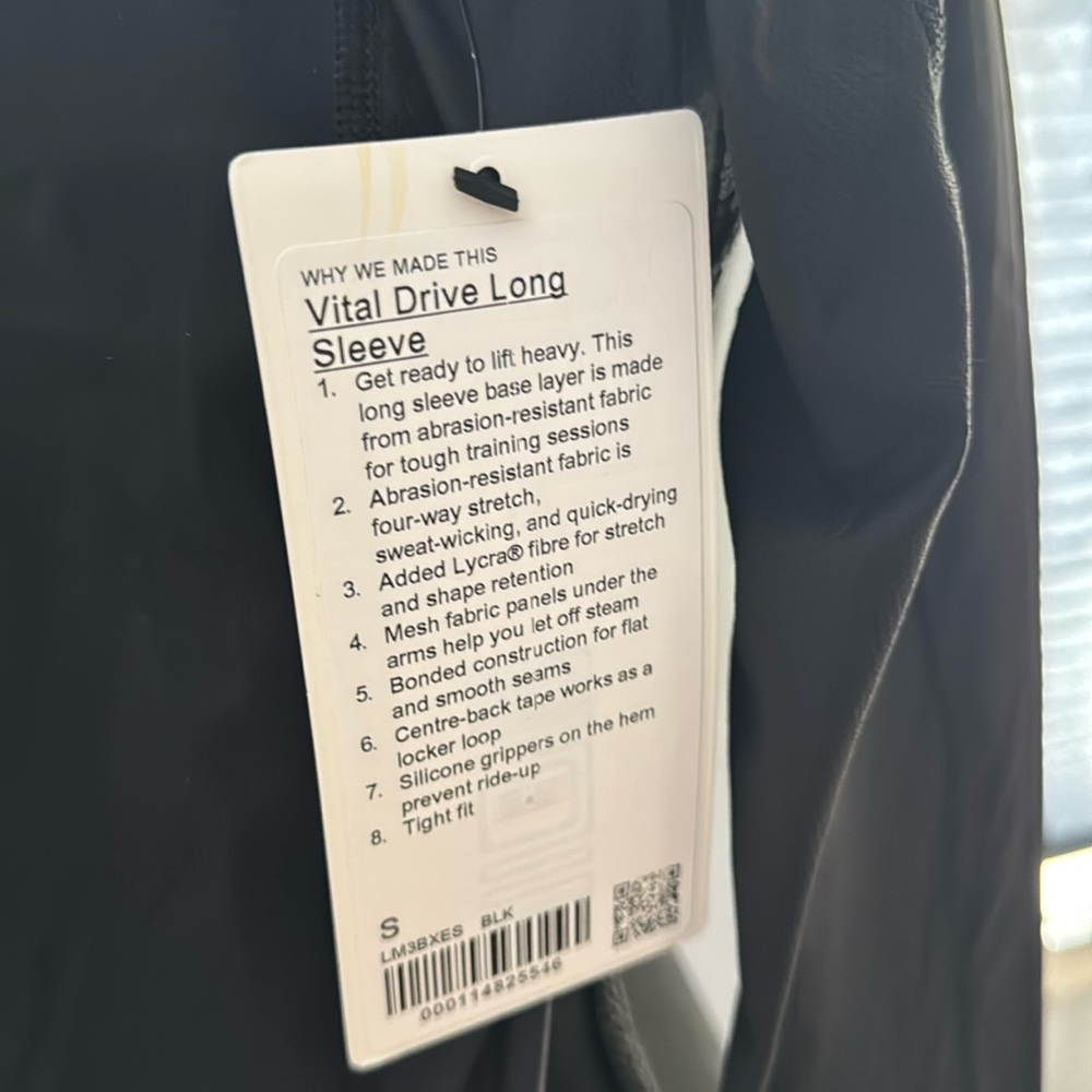 Lululemon Vital drive long sleeve